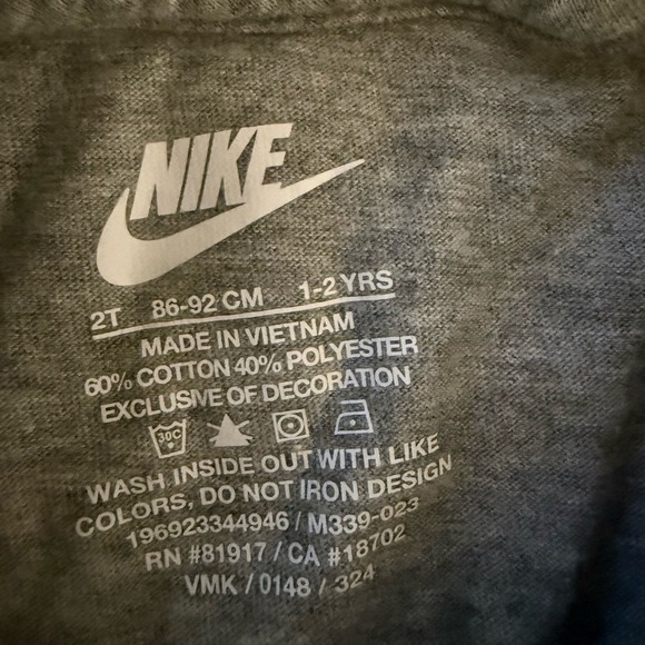 Nike Kids 2-Piece Set – Size‎ 2T - Picture 2 of 13